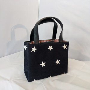 NWOT - Amanda Smith Patriotic Purse Blue+White